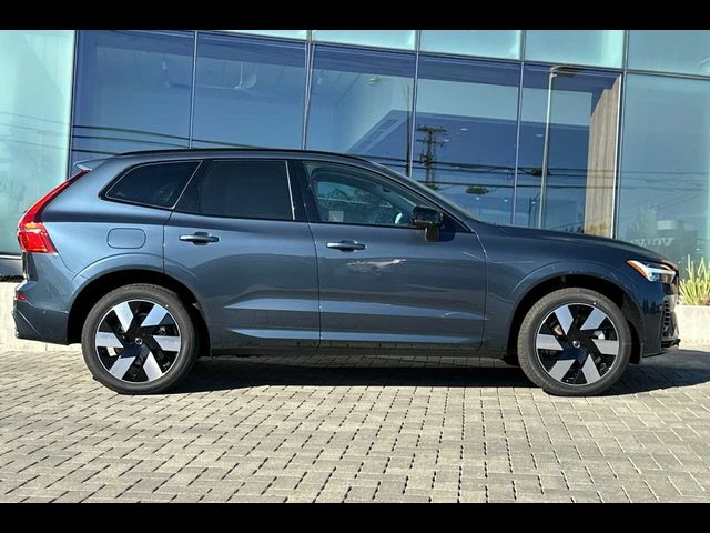 2025 Volvo XC60 Plug-In Hybrid Plus