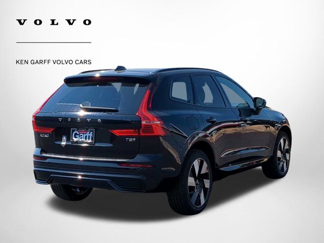 2025 Volvo XC60 Plug-In Hybrid Plus