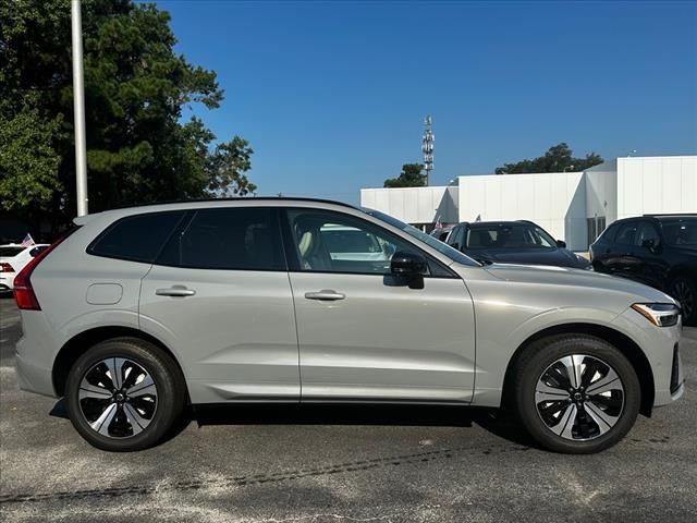 2025 Volvo XC60 Plug-In Hybrid Plus