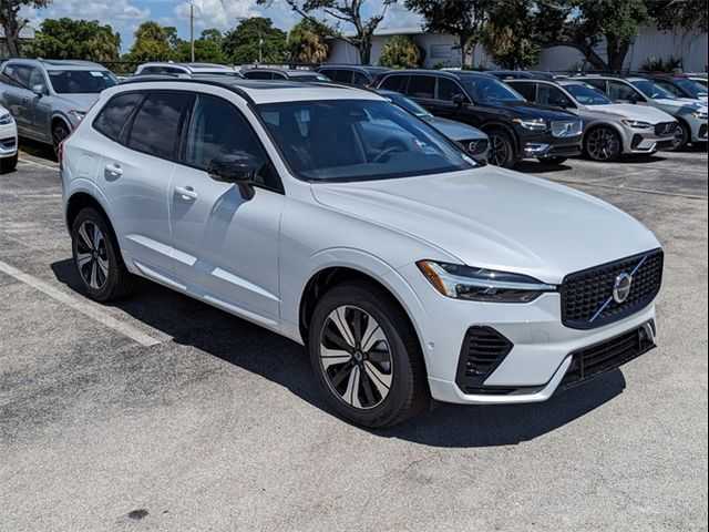 2025 Volvo XC60 Plug-In Hybrid Plus