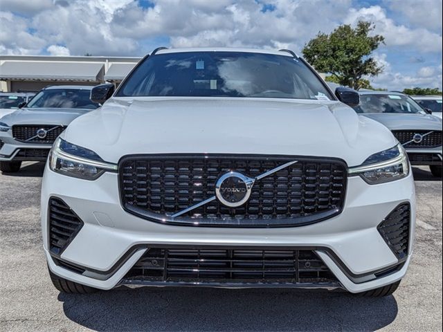 2025 Volvo XC60 Plug-In Hybrid Plus