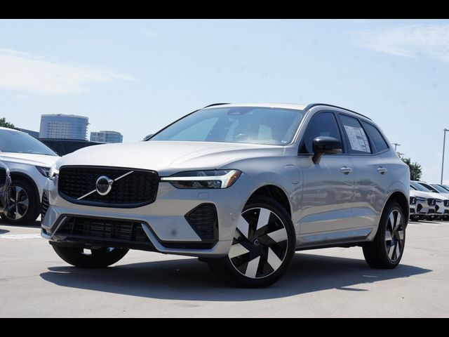 2025 Volvo XC60 Plug-In Hybrid Plus