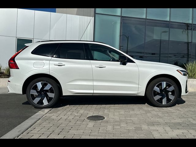 2025 Volvo XC60 Plug-In Hybrid Plus