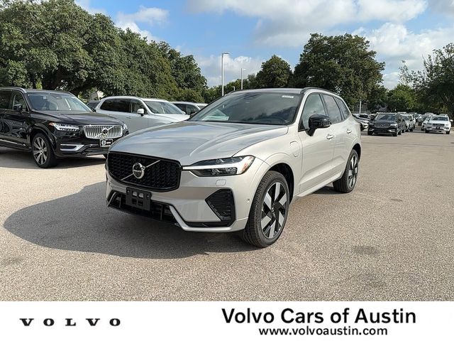 2025 Volvo XC60 Plug-In Hybrid Plus