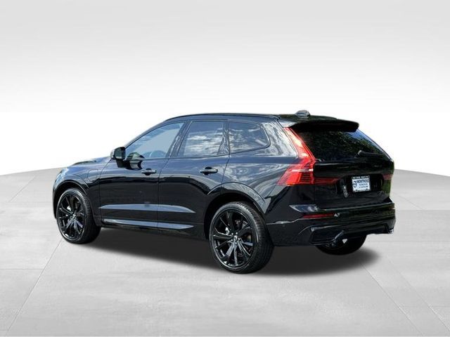 2025 Volvo XC60 Plug-In Hybrid Ultra Black Edition