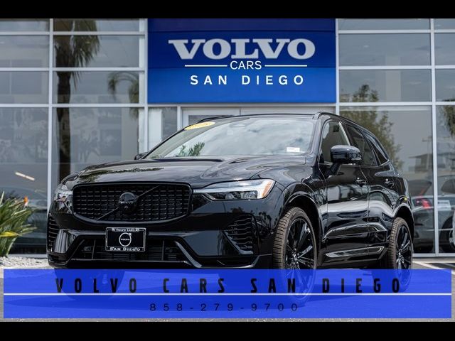 2025 Volvo XC60 Plug-In Hybrid Ultra Black Edition