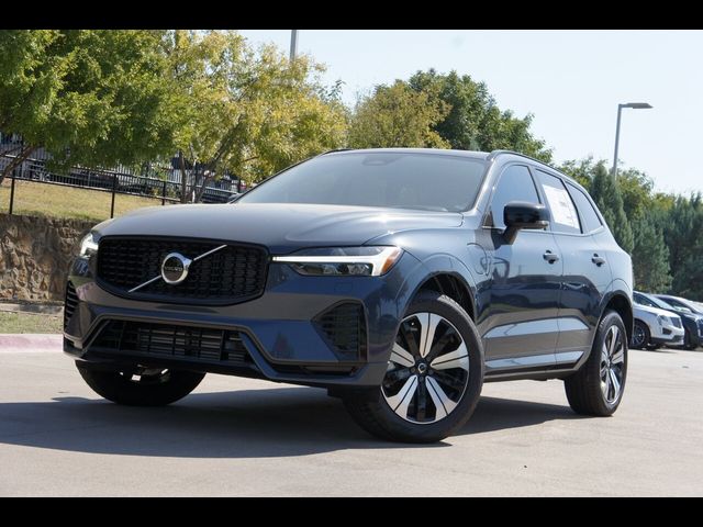 2025 Volvo XC60 Plug-In Hybrid Core