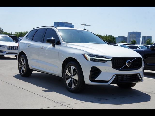 2025 Volvo XC60 Plug-In Hybrid Core