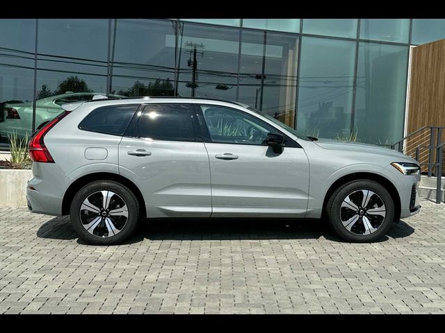 2025 Volvo XC60 Plug-In Hybrid Core