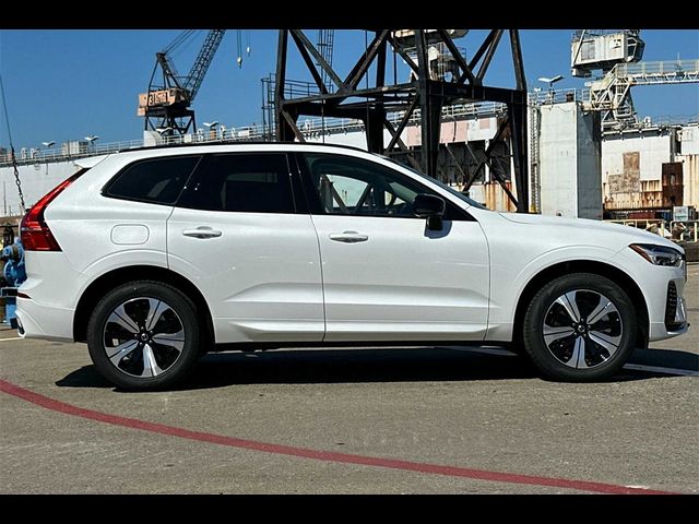 2025 Volvo XC60 Plug-In Hybrid Core