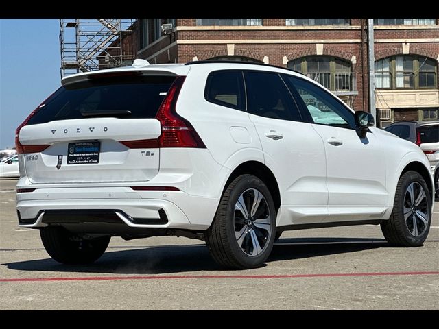 2025 Volvo XC60 Plug-In Hybrid Core