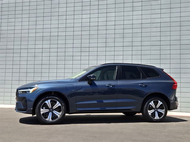 2025 Volvo XC60 Plug-In Hybrid Core