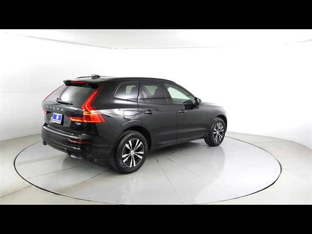 2025 Volvo XC60 Plug-In Hybrid Core