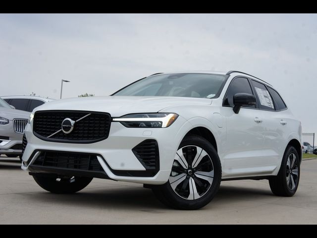 2025 Volvo XC60 Plug-In Hybrid Core