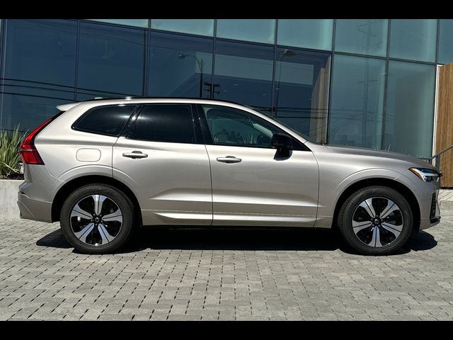 2025 Volvo XC60 Plug-In Hybrid Core