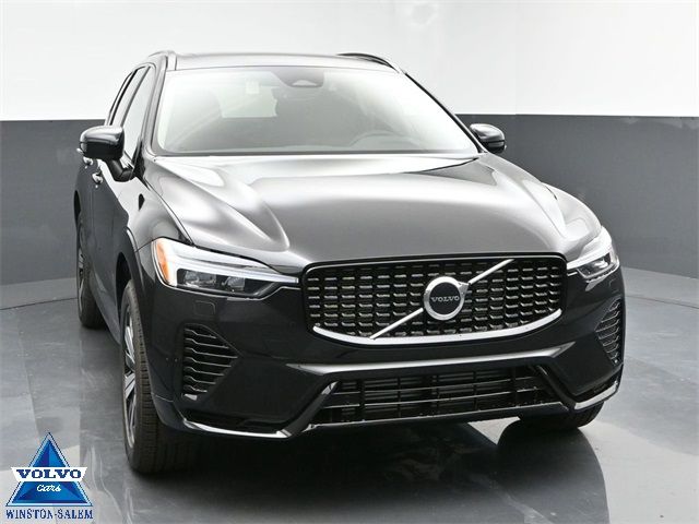 2025 Volvo XC60 Plug-In Hybrid Core