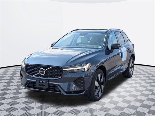 2025 Volvo XC60 Plug-In Hybrid Ultra