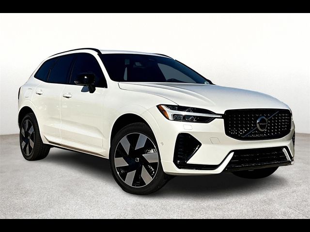 2025 Volvo XC60 Plug-In Hybrid Ultra