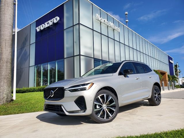 2025 Volvo XC60 Plus