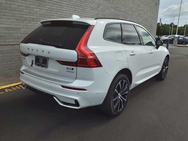 2025 Volvo XC60 Plus