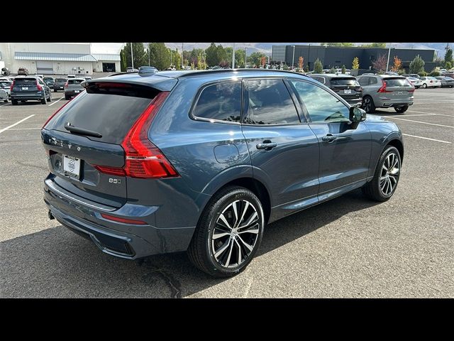 2025 Volvo XC60 Plus