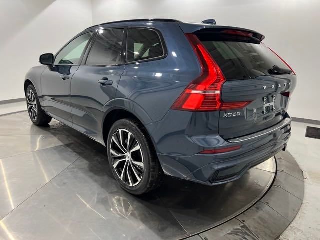 2025 Volvo XC60 Plus