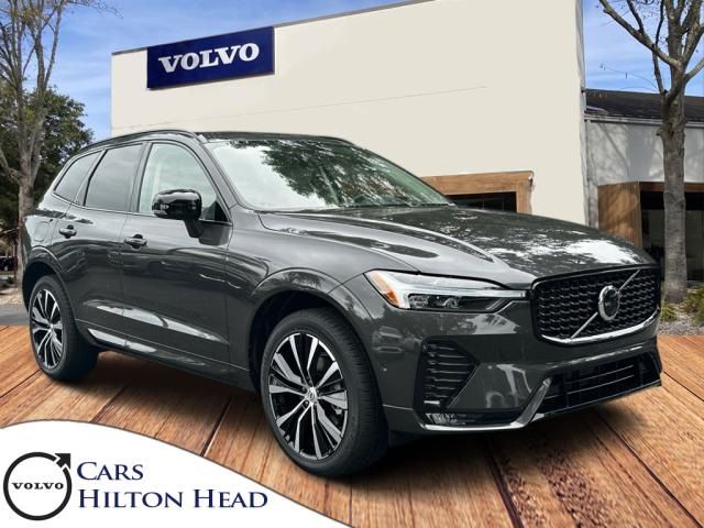 2025 Volvo XC60 Plus