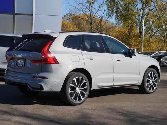 2025 Volvo XC60 Plus