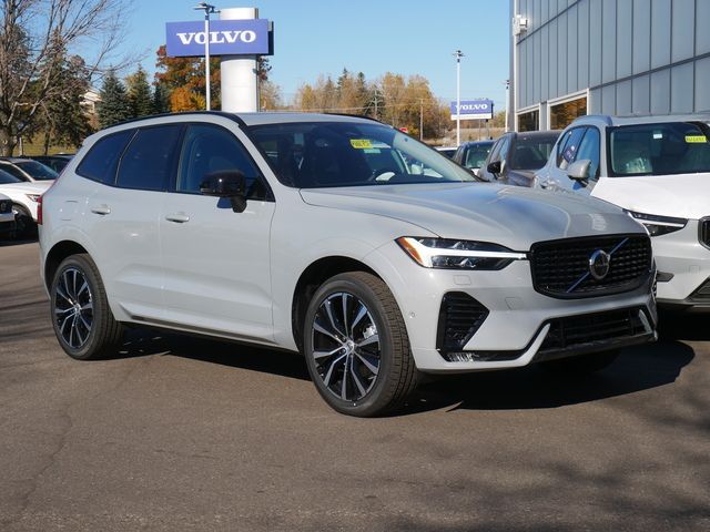 2025 Volvo XC60 Plus