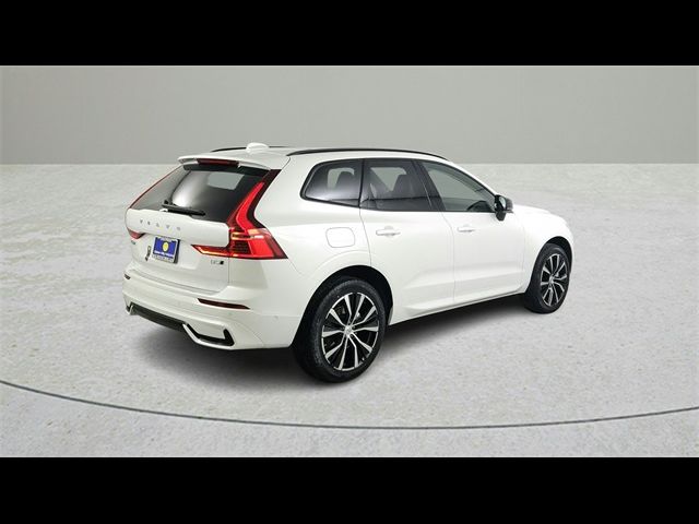 2025 Volvo XC60 Plus