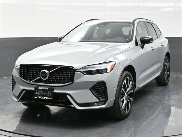 2025 Volvo XC60 Plus