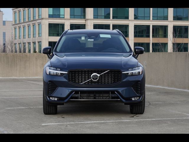 2025 Volvo XC60 Plus