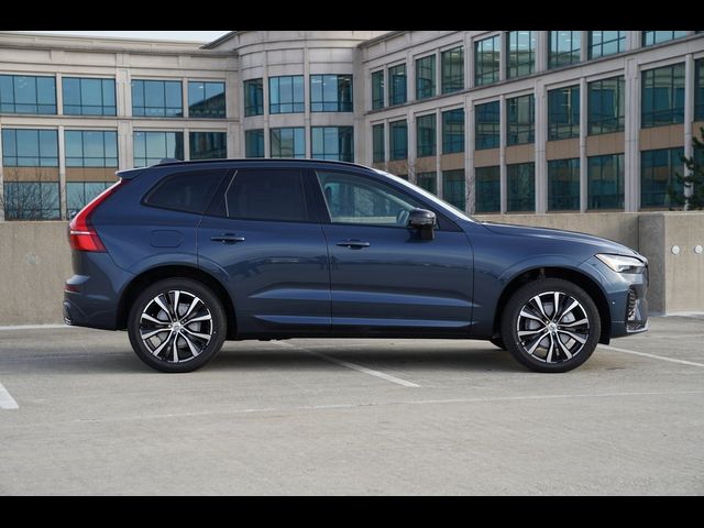 2025 Volvo XC60 Plus