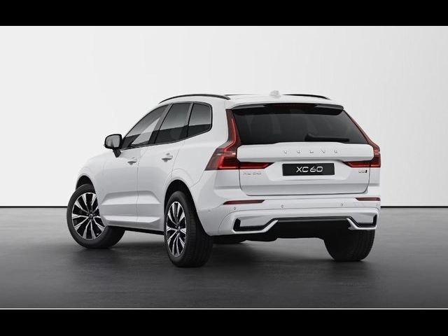 2025 Volvo XC60 Plus