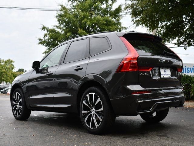 2025 Volvo XC60 Plus