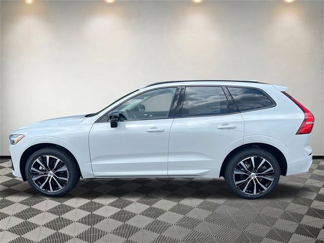 2025 Volvo XC60 Plus