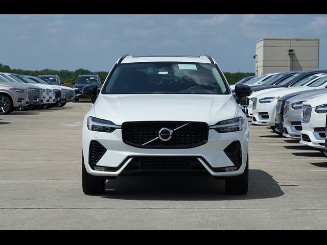 2025 Volvo XC60 Plus