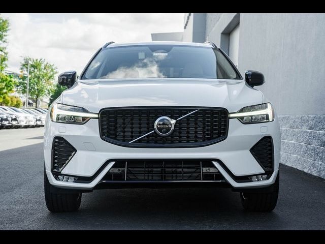 2025 Volvo XC60 Plus