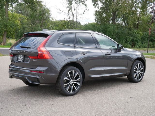 2025 Volvo XC60 Plus