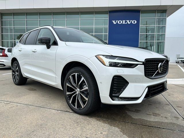 2025 Volvo XC60 Plus