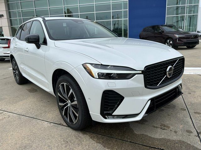 2025 Volvo XC60 Plus