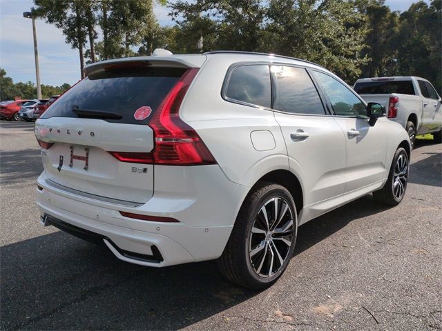 2025 Volvo XC60 Plus