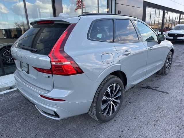 2025 Volvo XC60 Plus