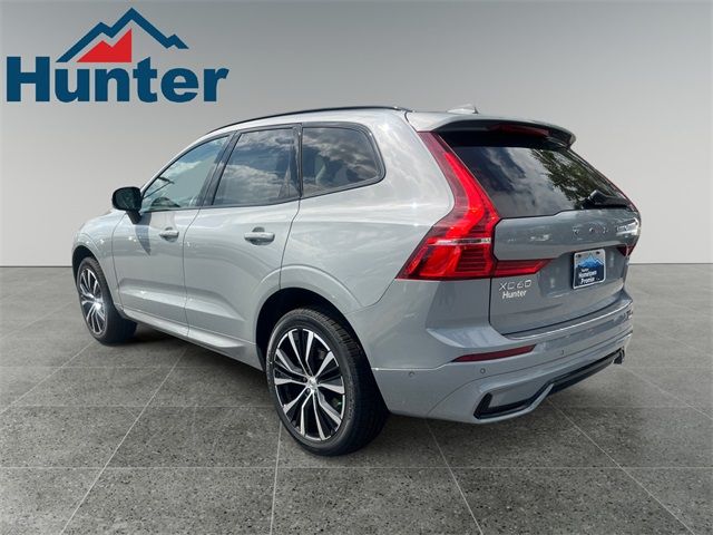 2025 Volvo XC60 Plus