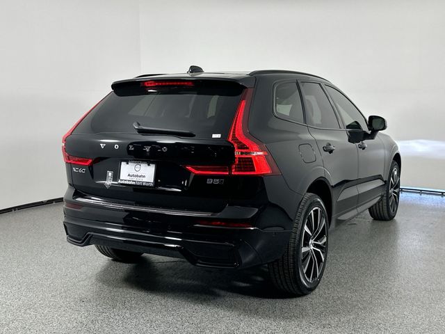 2025 Volvo XC60 Plus