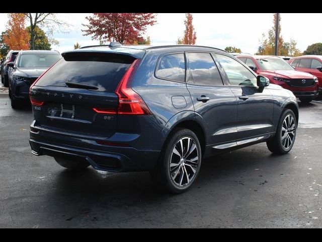 2025 Volvo XC60 Plus