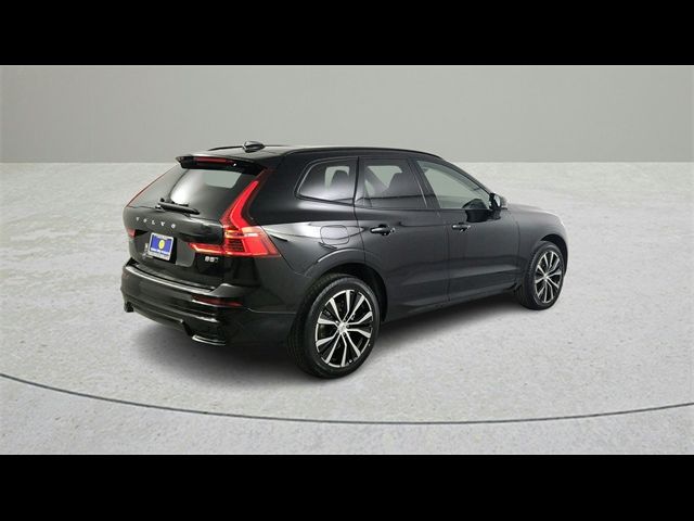 2025 Volvo XC60 Plus