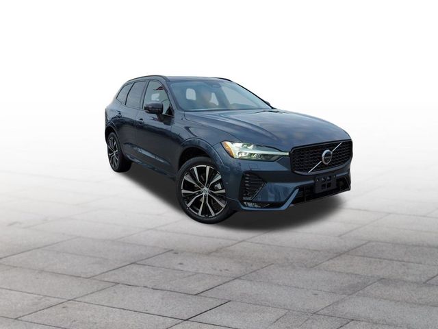 2025 Volvo XC60 Plus