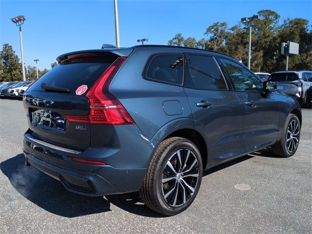 2025 Volvo XC60 Plus