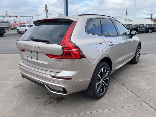 2025 Volvo XC60 Plus